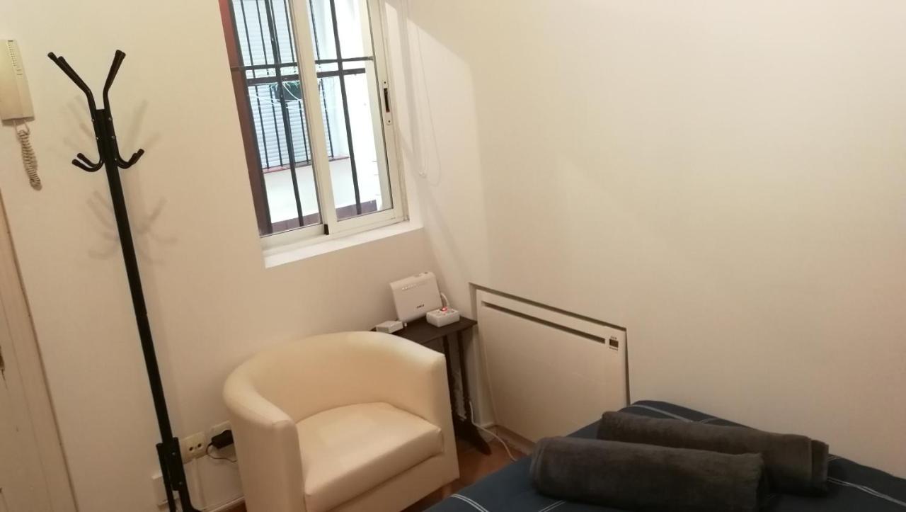 The Clock Apartment Madrid Exterior photo